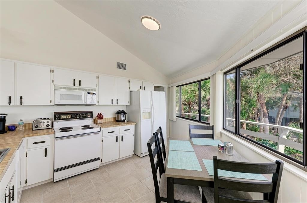 6590 Manasota Key Road - Photo 22
