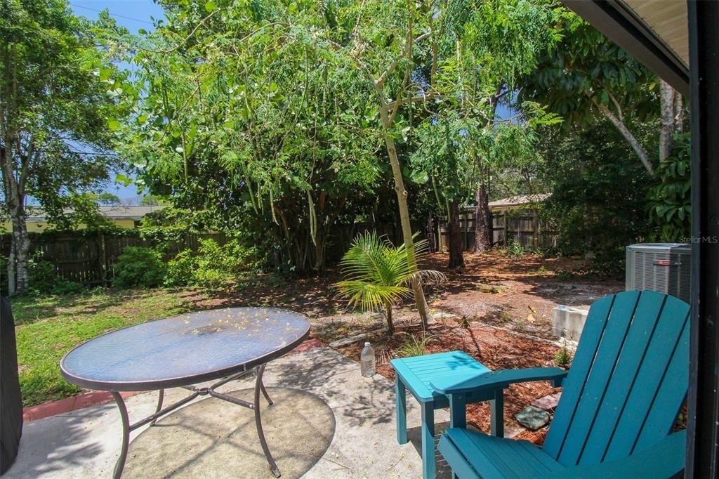 1116 Royal Road - Photo 3