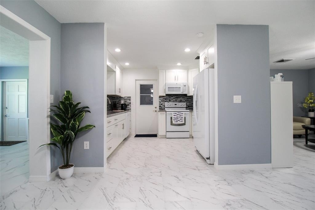 2521 Bismark Way - Photo 12