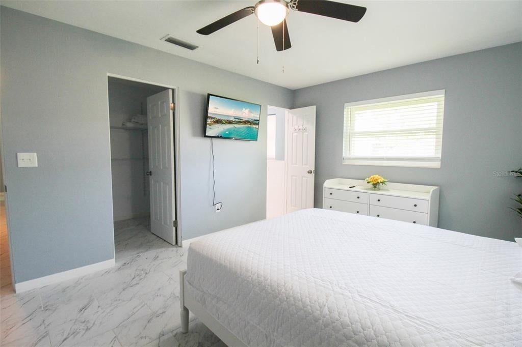 2521 Bismark Way - Photo 33