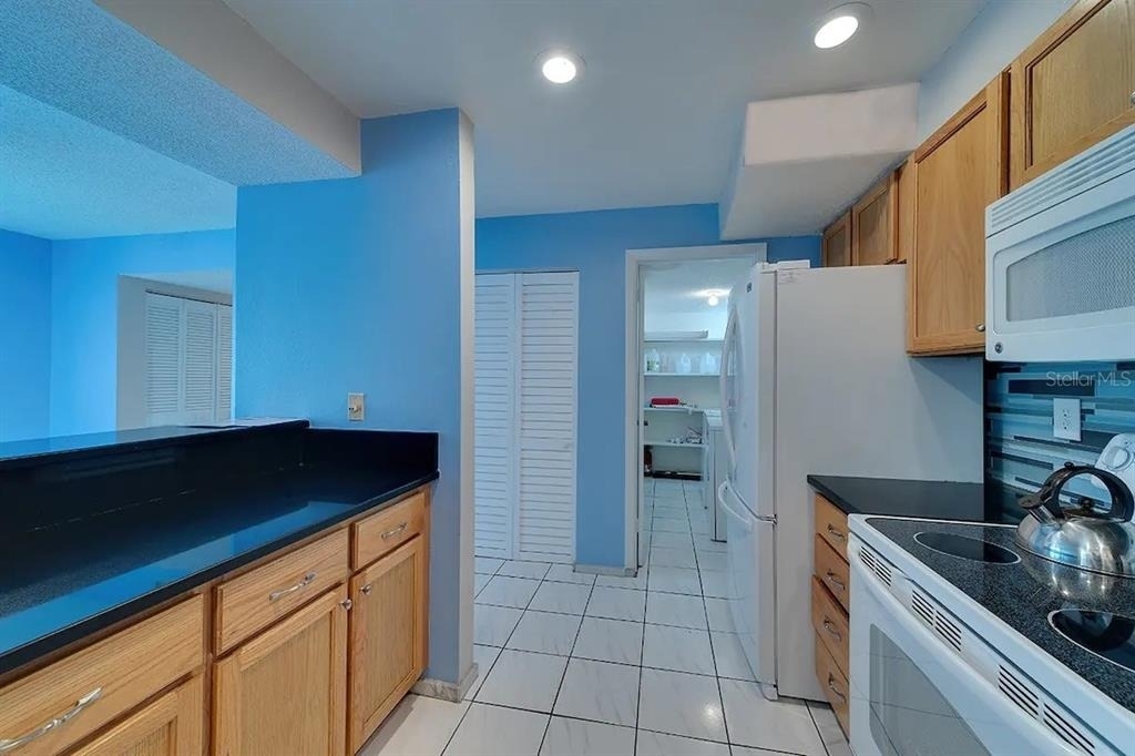 6157 Midnight Pass Road - Photo 9
