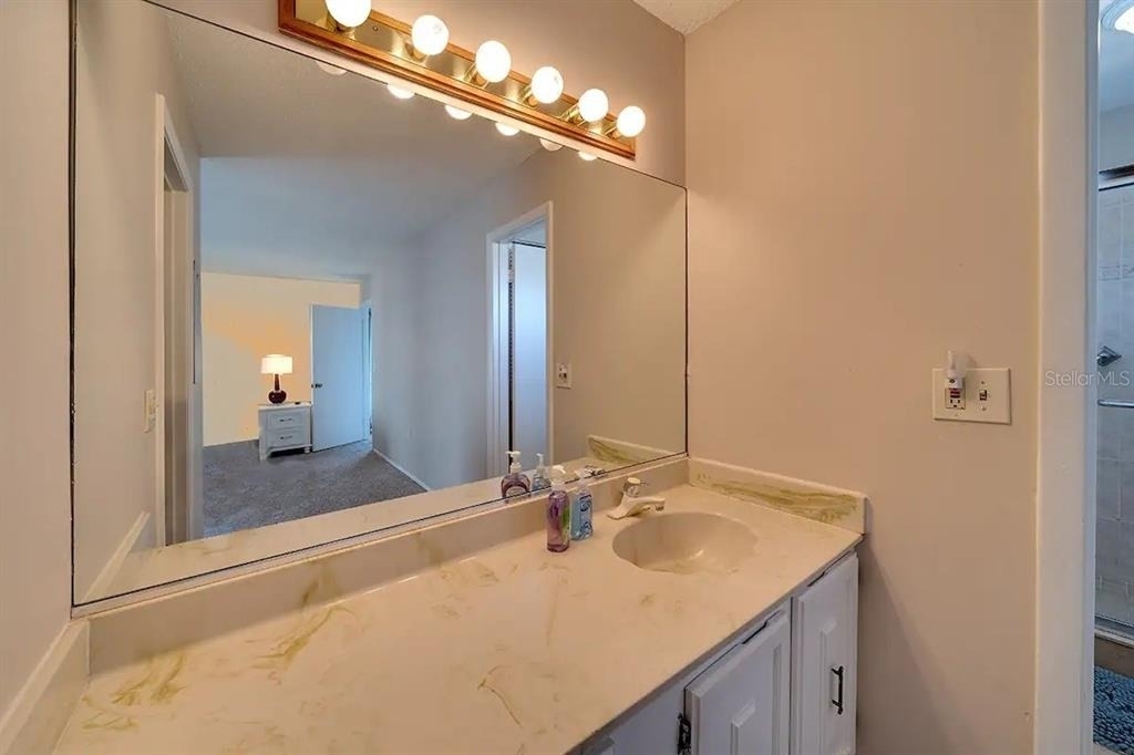 6157 Midnight Pass Road - Photo 31