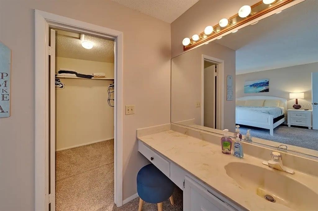 6157 Midnight Pass Road - Photo 30