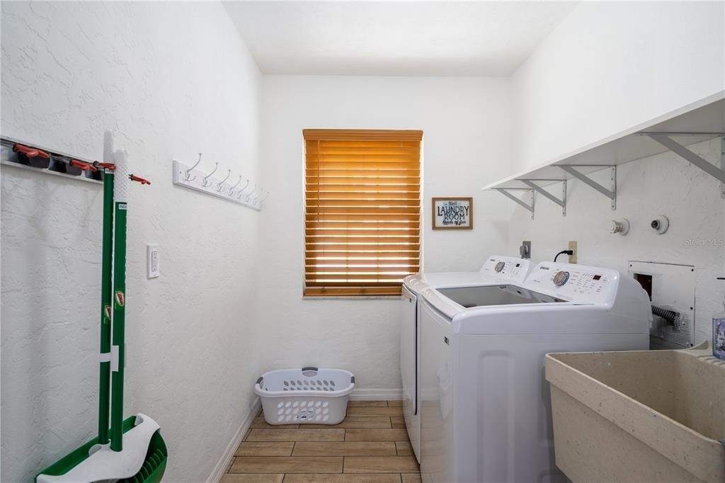 7354 Biltmore Drive - Photo 27