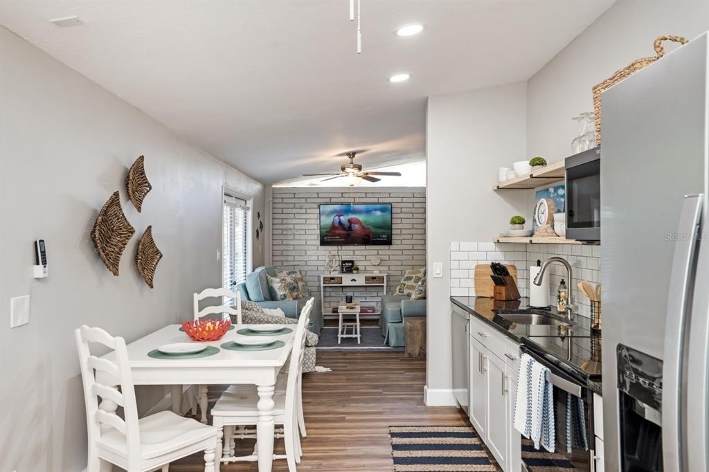 2213 Wason Road - Photo 7