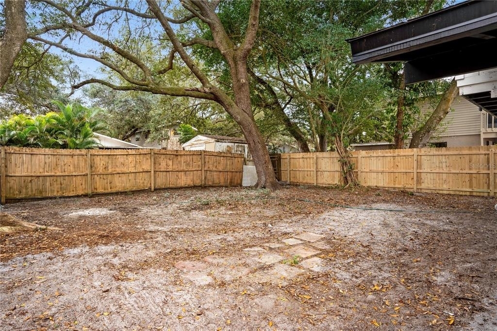 4705 Hollingsworth Avenue - Photo 24