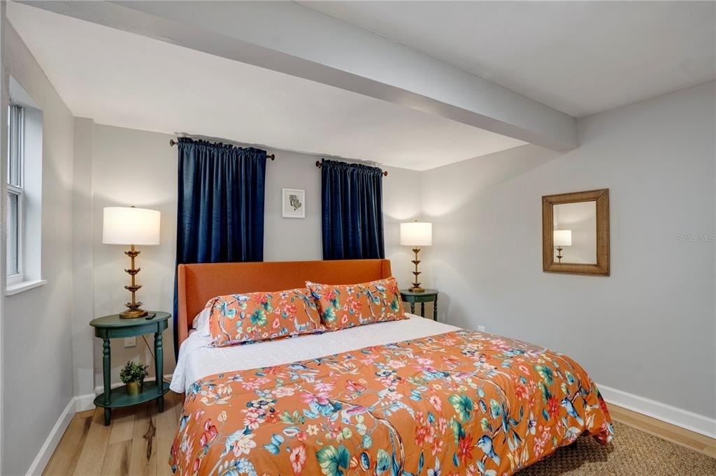 4705 Hollingsworth Avenue - Photo 10