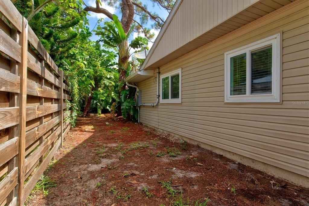 2729 Sydelle Street - Photo 45