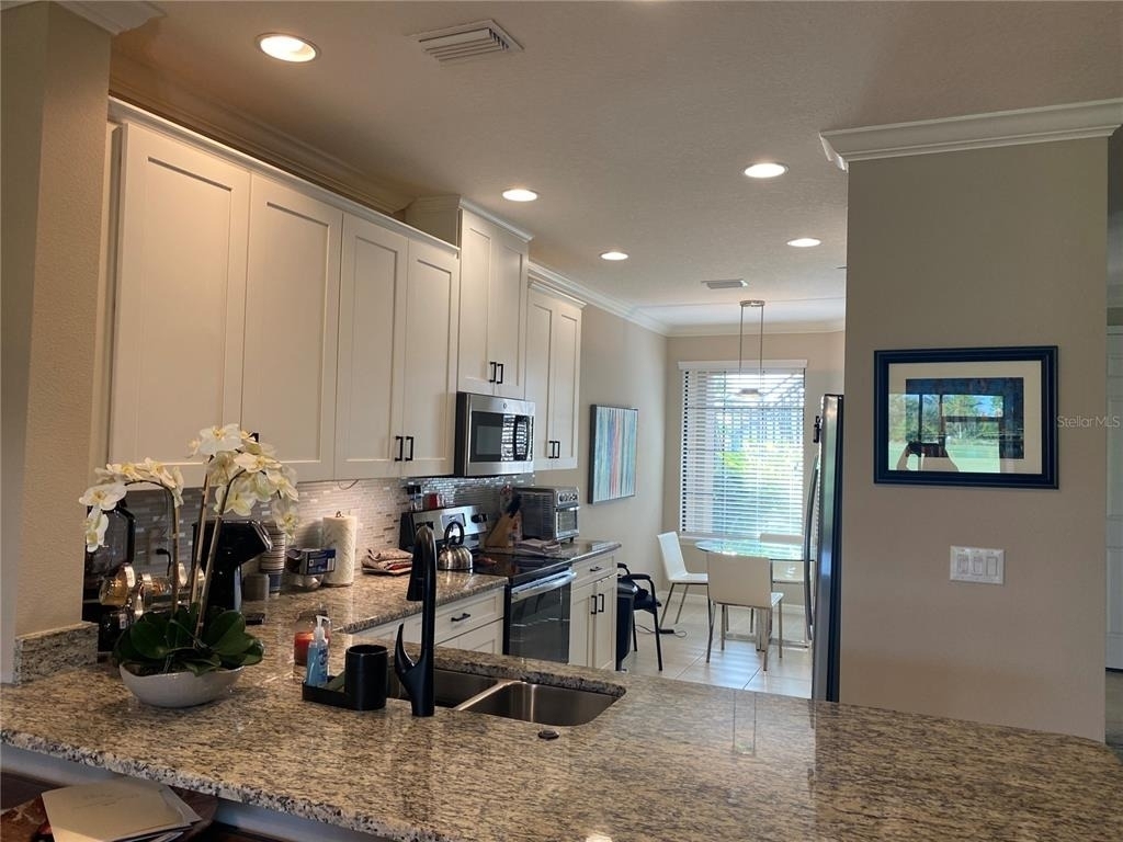 12730 Sorrento Way - Photo 7