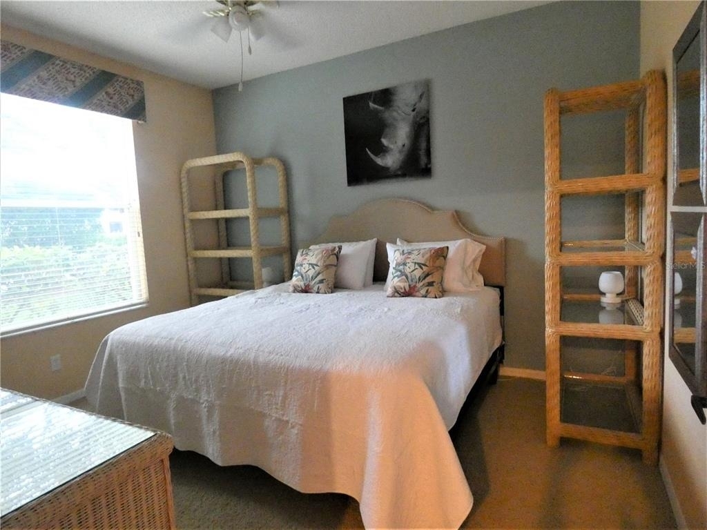 9611 Castle Point Drive - Photo 25