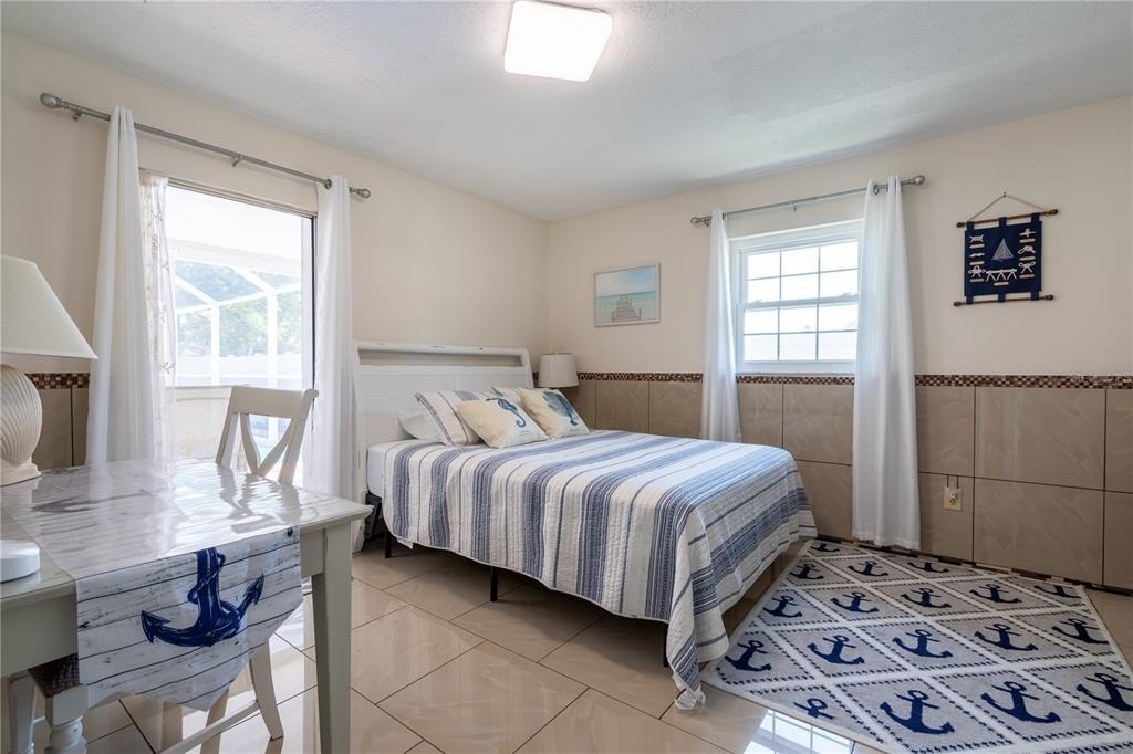 2140 Pinehurst Street - Photo 11