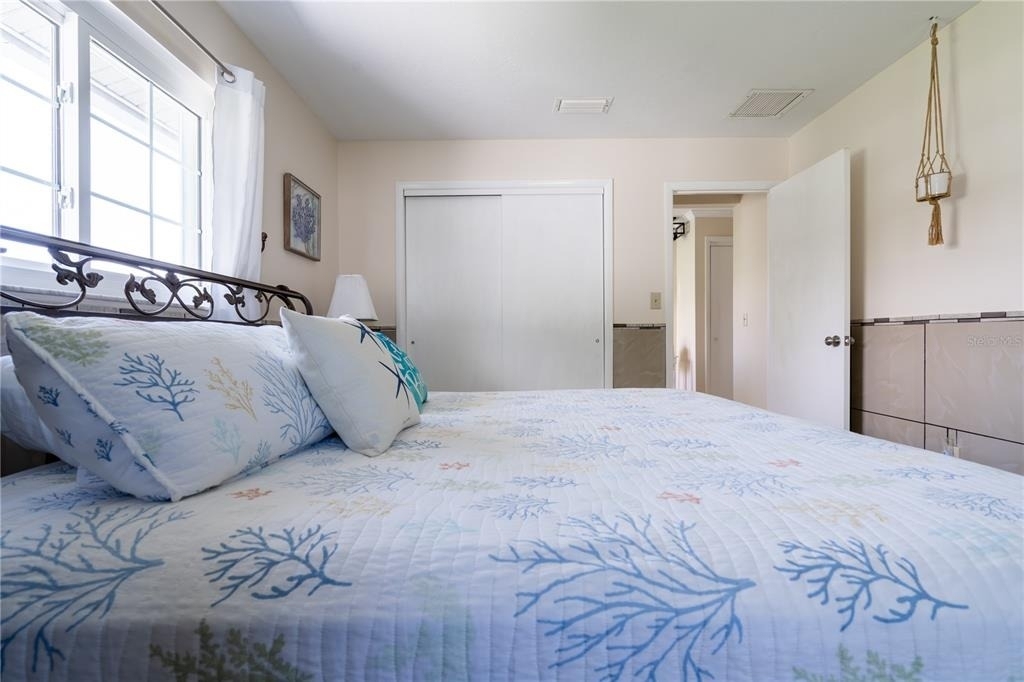 2140 Pinehurst Street - Photo 7