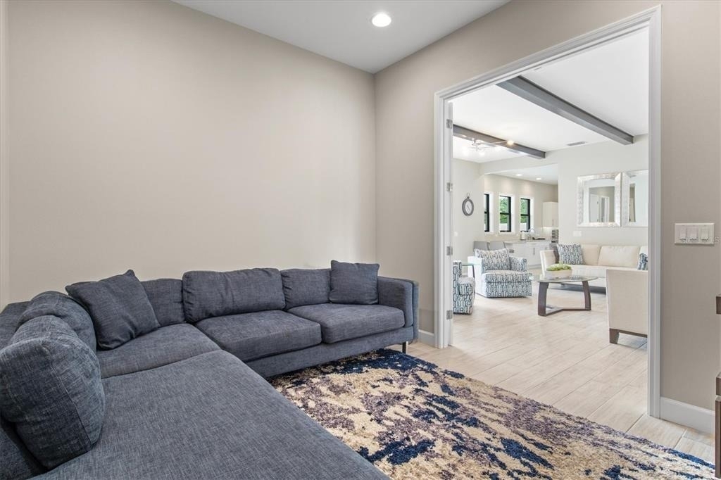 1905 Tulip Drive - Photo 19