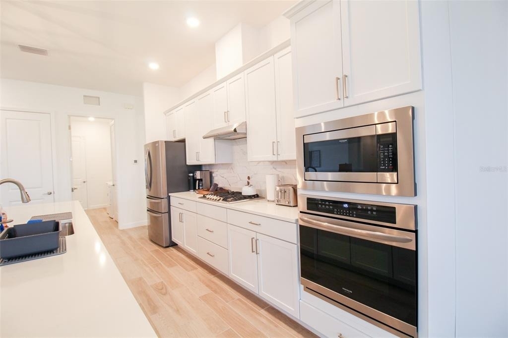16106 Tradewind Terrace - Photo 30