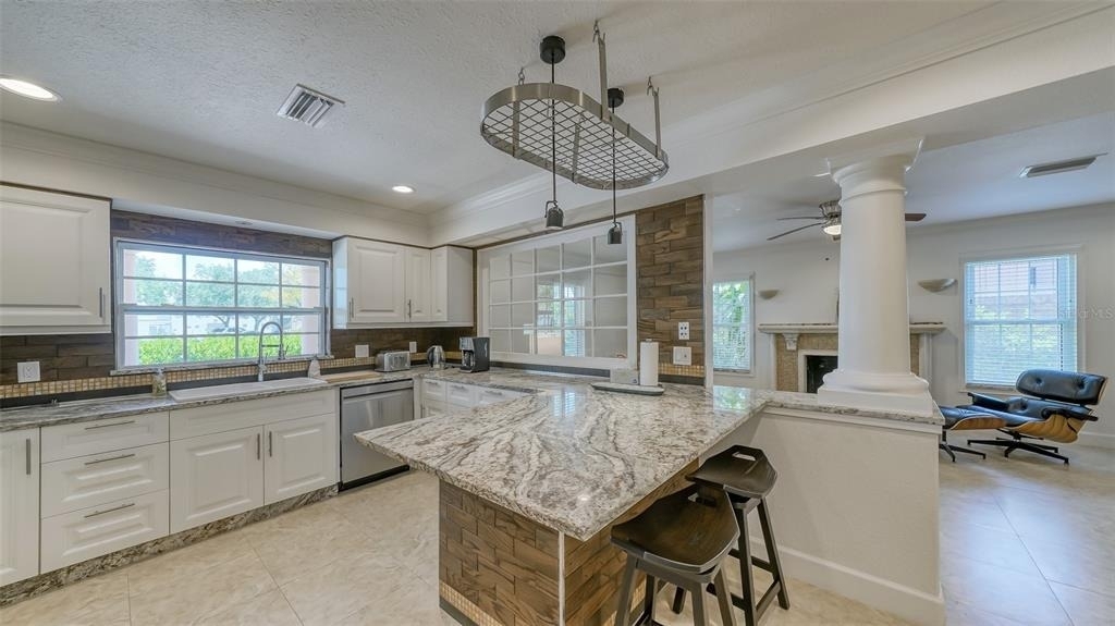 2520 Tami Sola Street - Photo 16