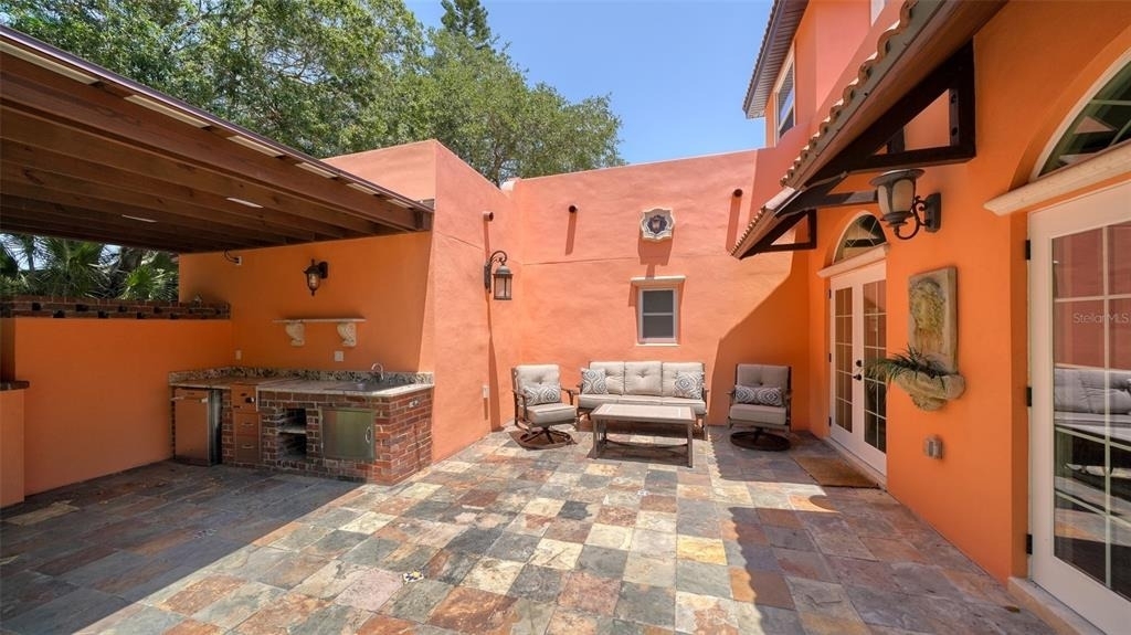 2520 Tami Sola Street - Photo 7