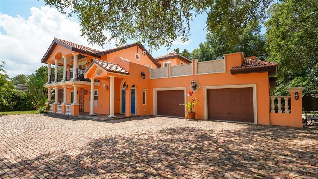 2520 Tami Sola Street - Photo 1