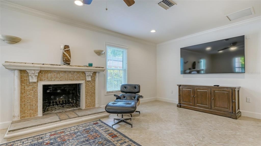 2520 Tami Sola Street - Photo 12