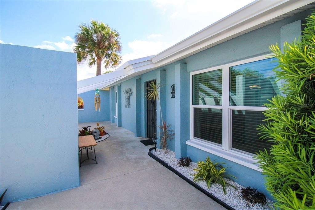 3852 Gatewood Drive - Photo 5
