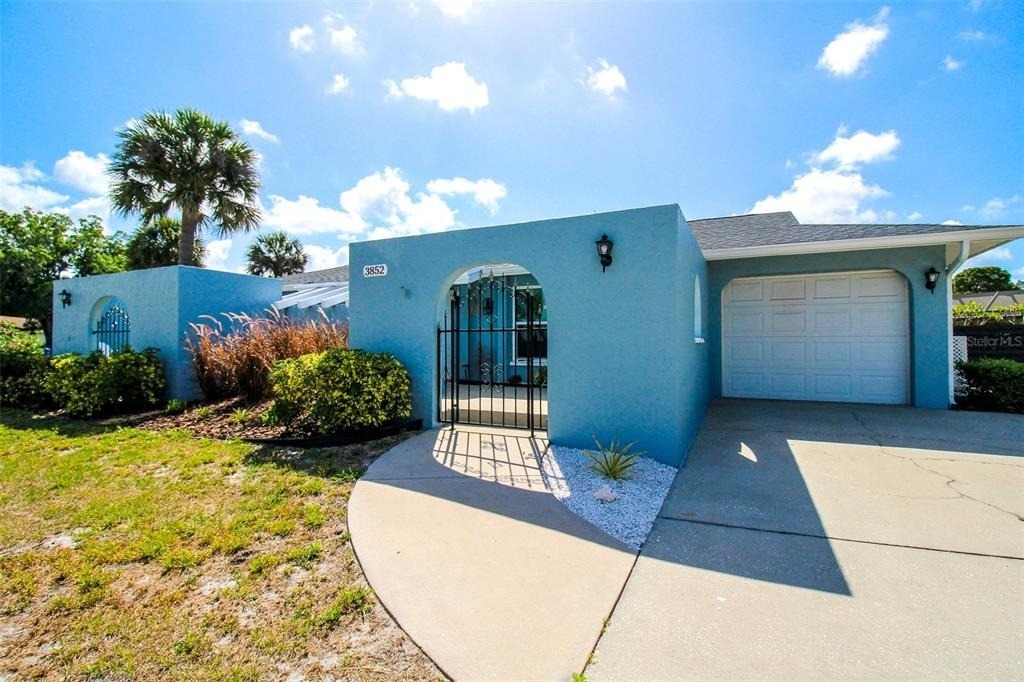 3852 Gatewood Drive - Photo 3