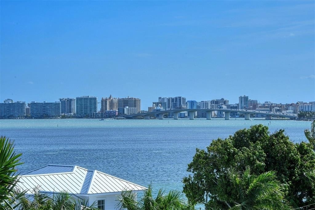 213 N Washington Drive - Photo 34