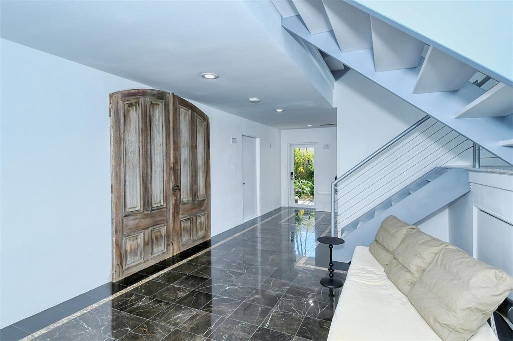 213 N Washington Drive - Photo 69