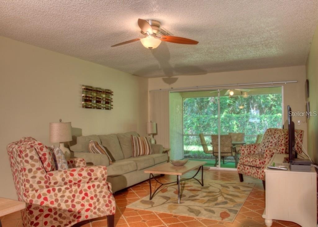 7062 W Country Club Drive N - Photo 3