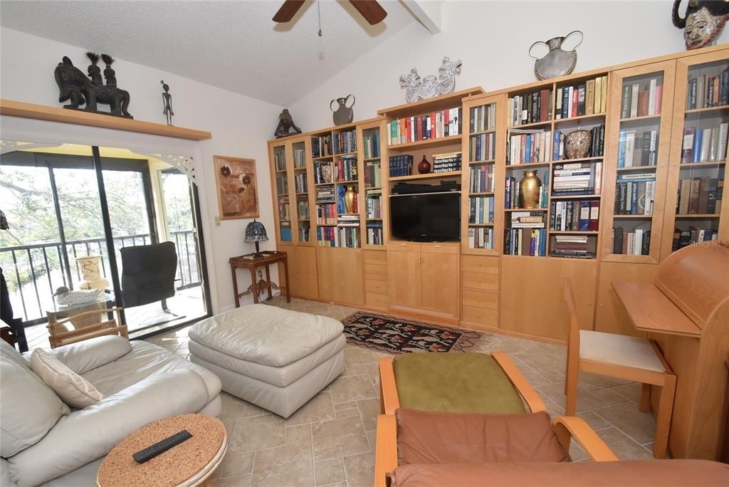 1633 Boathouse Circle - Photo 9