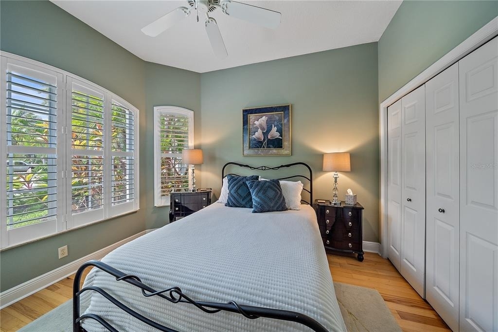 354 Melrose Court - Photo 32