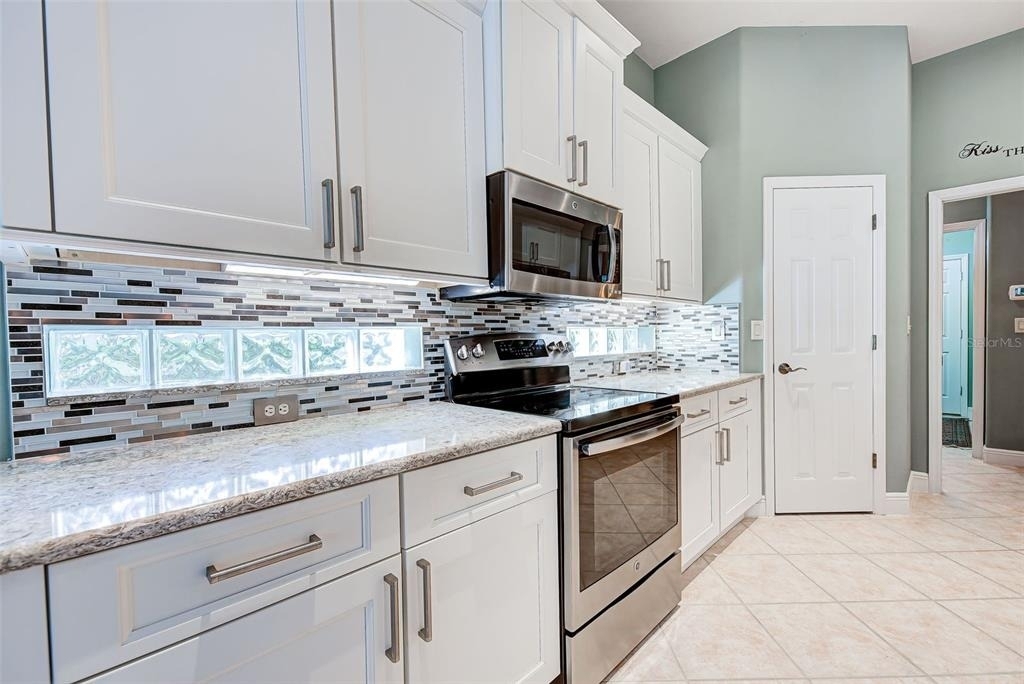 354 Melrose Court - Photo 14