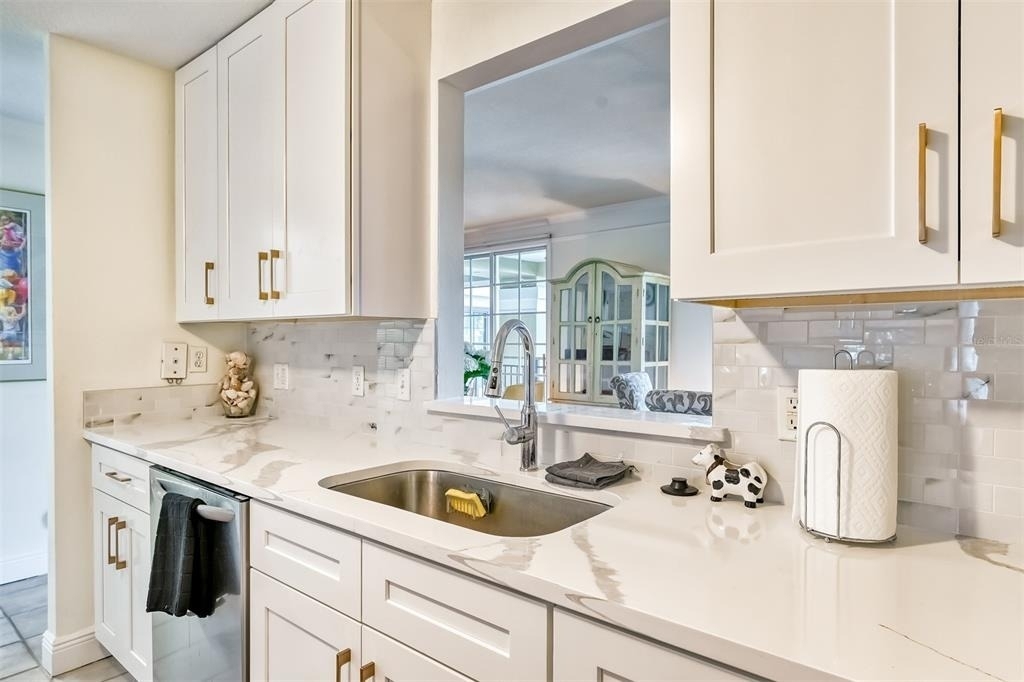 750 N Tamiami Trail - Photo 17