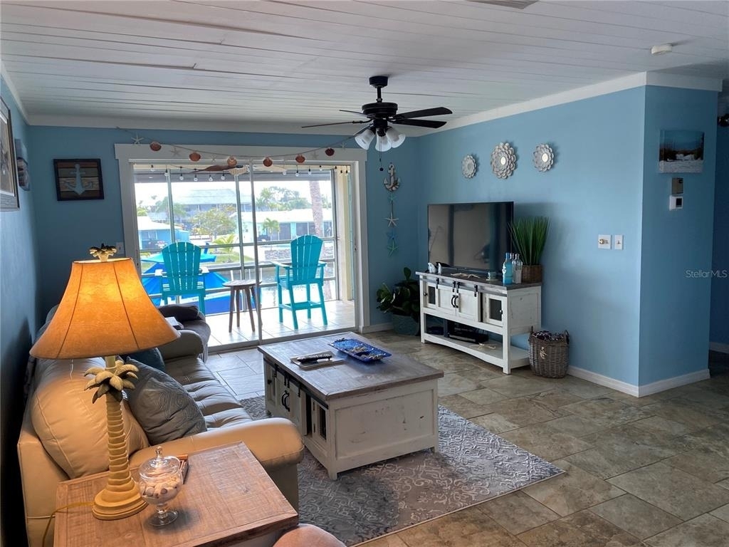 10427 Waterbird Way - Photo 7