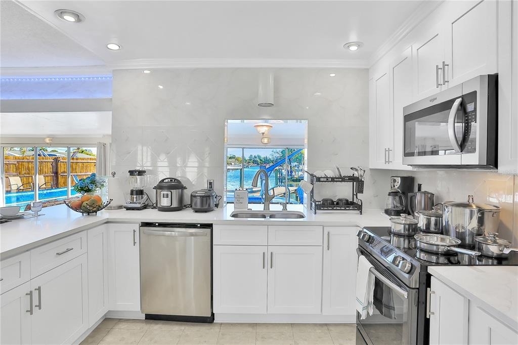 4315 Royal Palm Drive - Photo 8