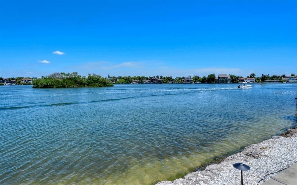 1250 N Portofino Drive - Photo 39