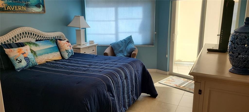 1250 N Portofino Drive - Photo 5