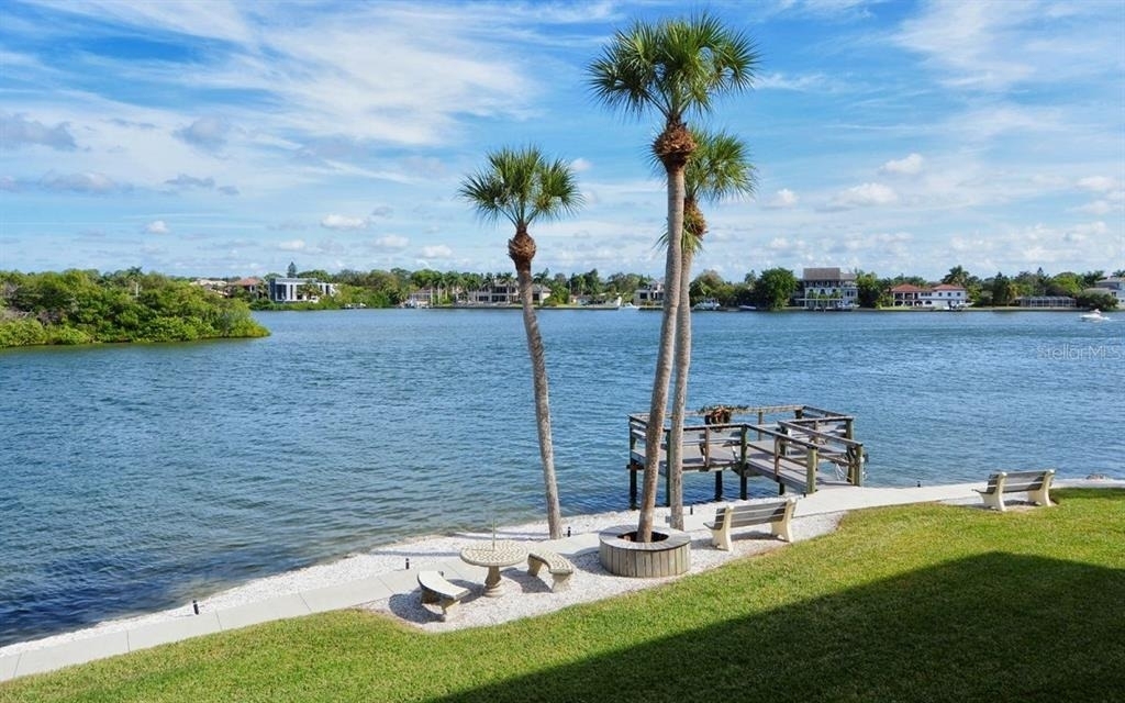 1250 N Portofino Drive - Photo 68
