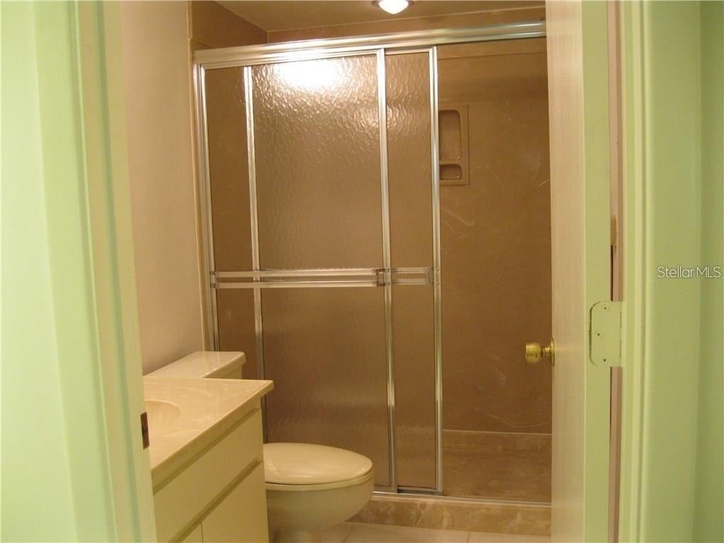 4397 Longmeadow - Photo 16