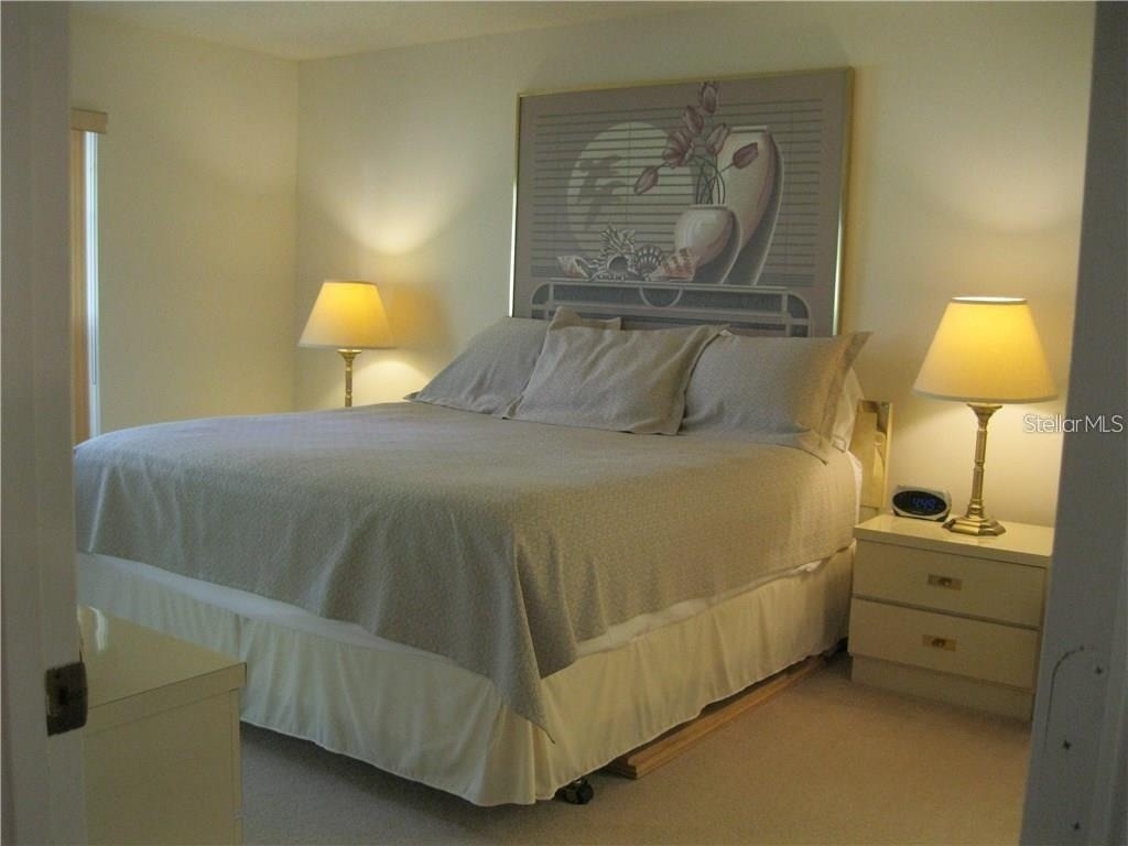4397 Longmeadow - Photo 13