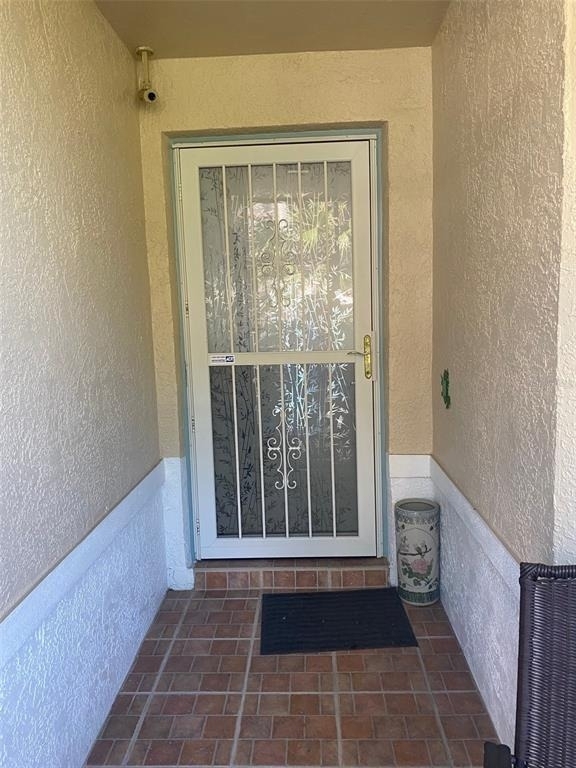 2602 Edgewater Court - Photo 1