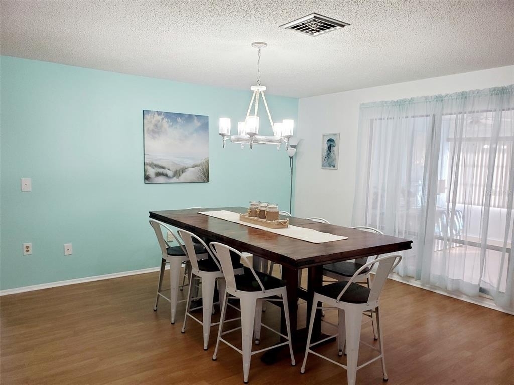 2203 43rd Street W - Photo 9
