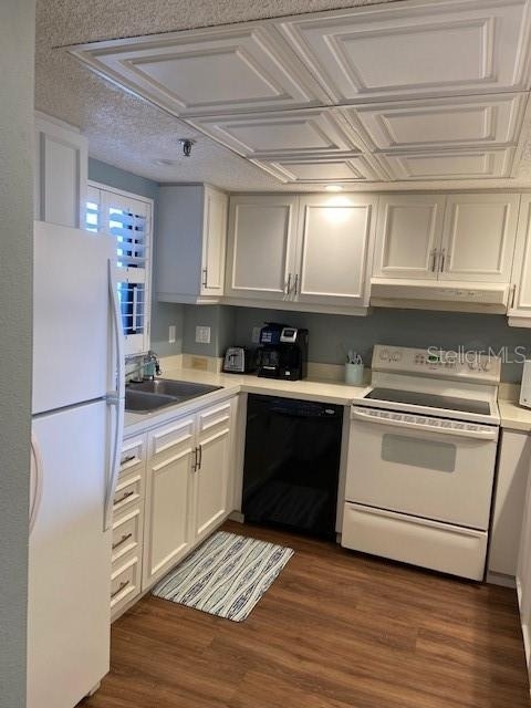 1001 Benjamin Franklin Drive - Photo 2