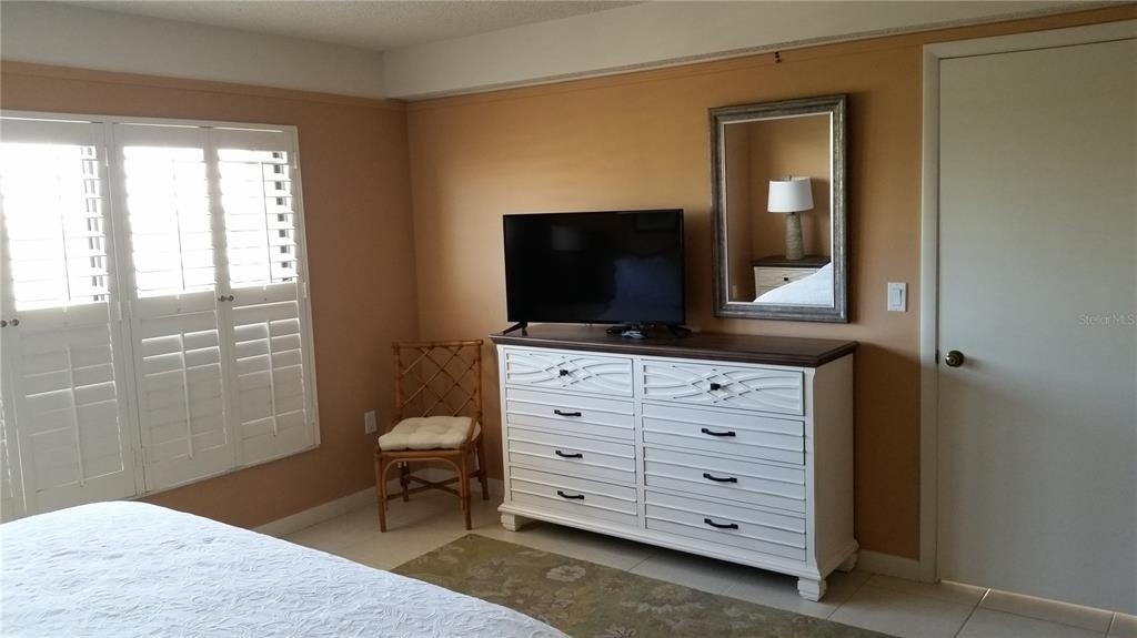 1001 Benjamin Franklin Drive - Photo 25
