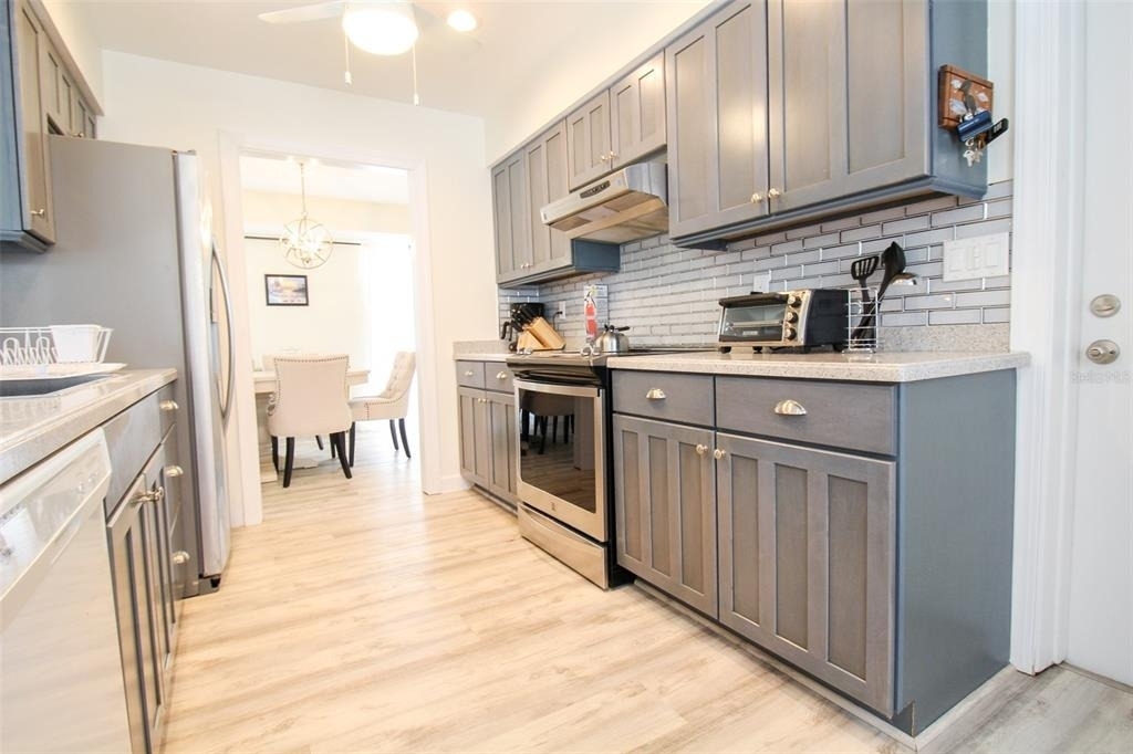 2232 Pine Terrace - Photo 17