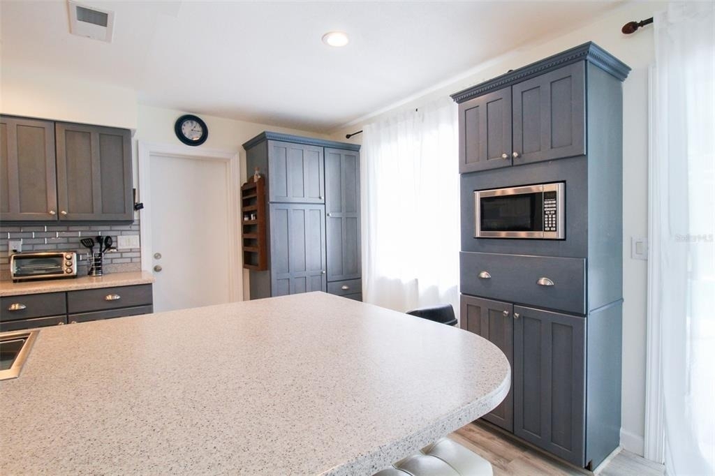 2232 Pine Terrace - Photo 15