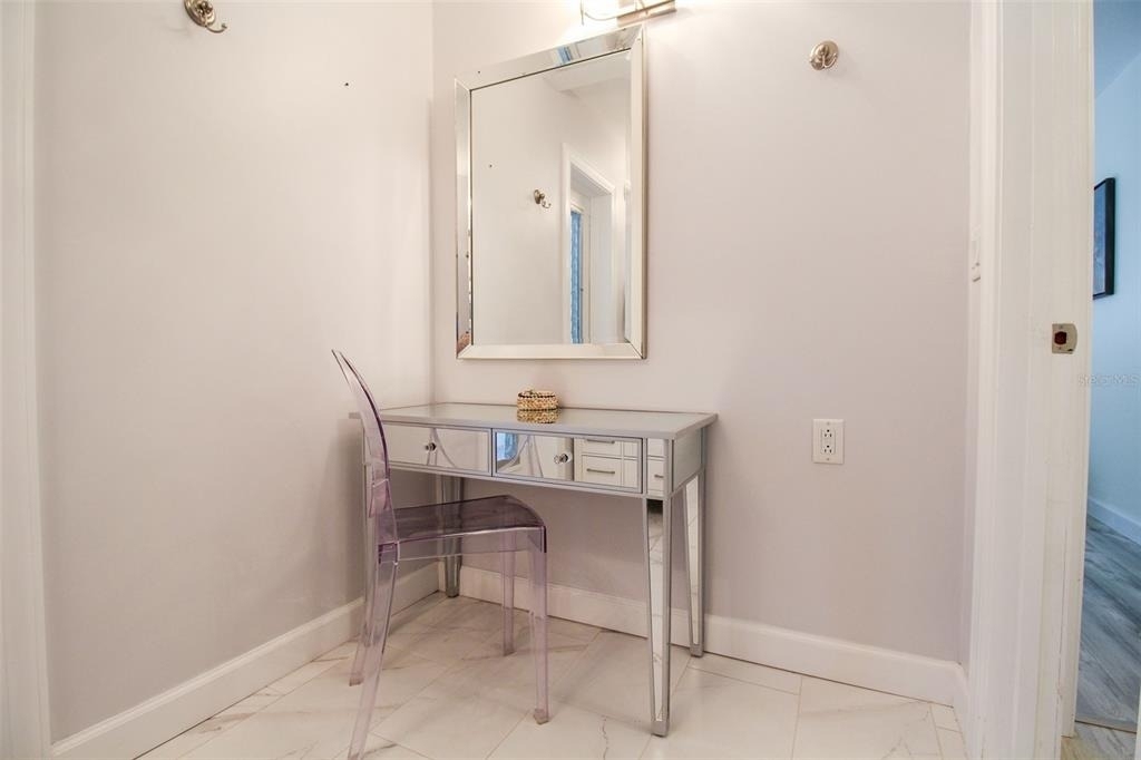 2232 Pine Terrace - Photo 34