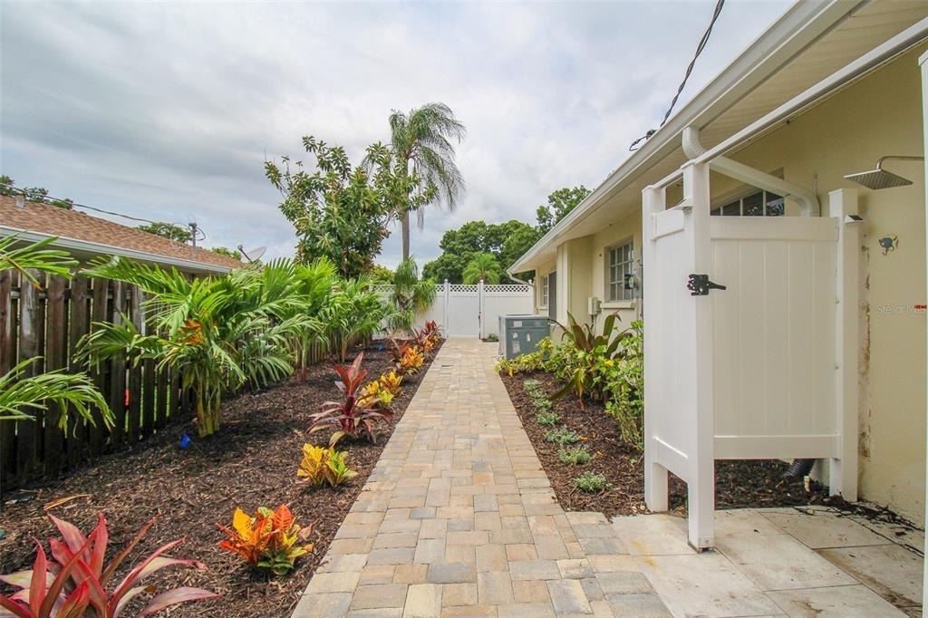 2232 Pine Terrace - Photo 50