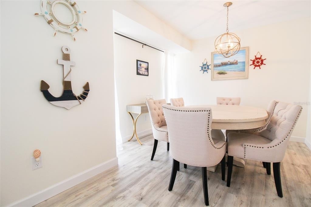 2232 Pine Terrace - Photo 10