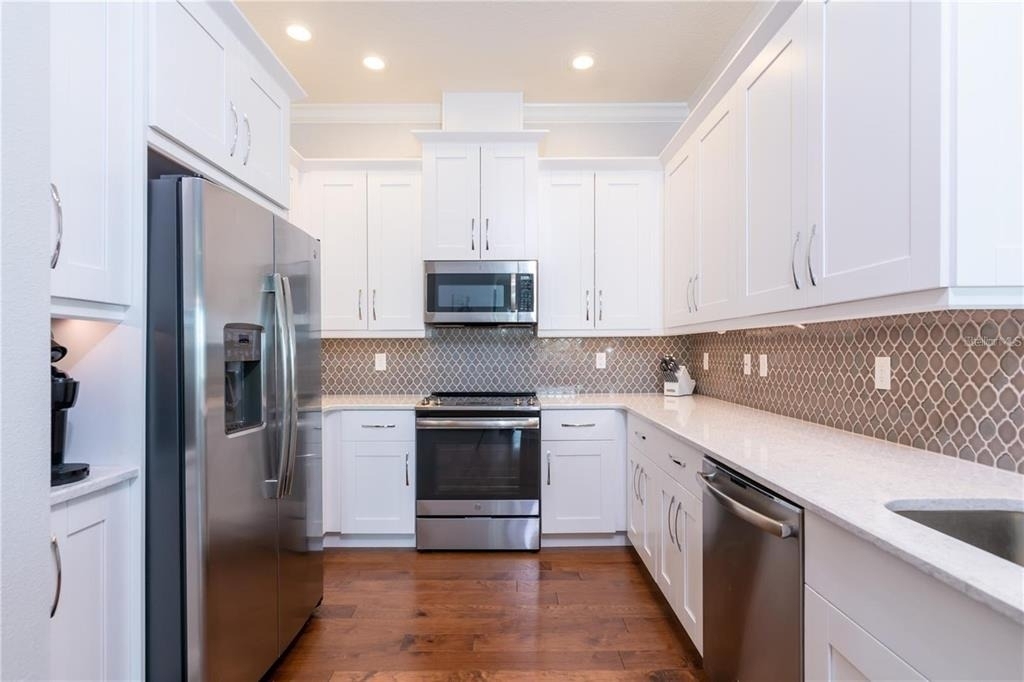 3450 77th Avenue W - Photo 3
