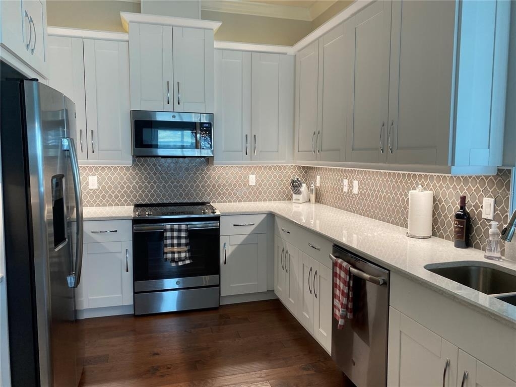 3450 77th Avenue W - Photo 6