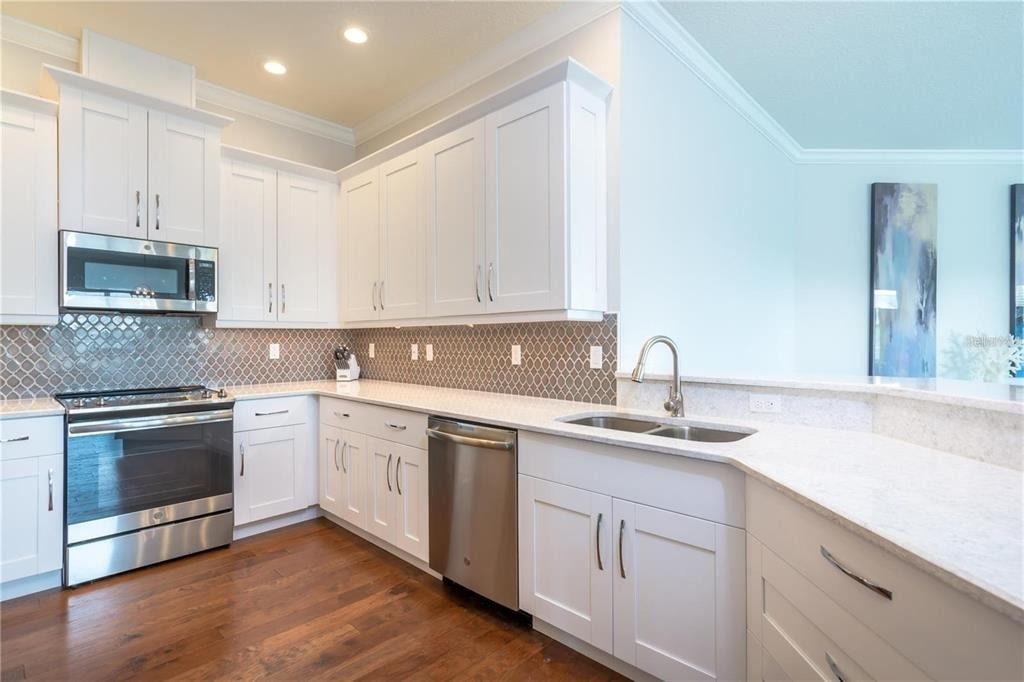 3450 77th Avenue W - Photo 4